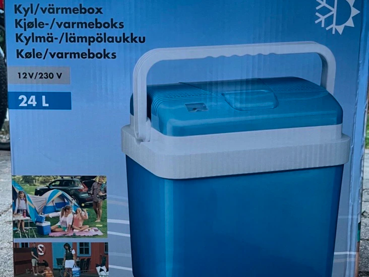 Kyl-/värmebox 24 l