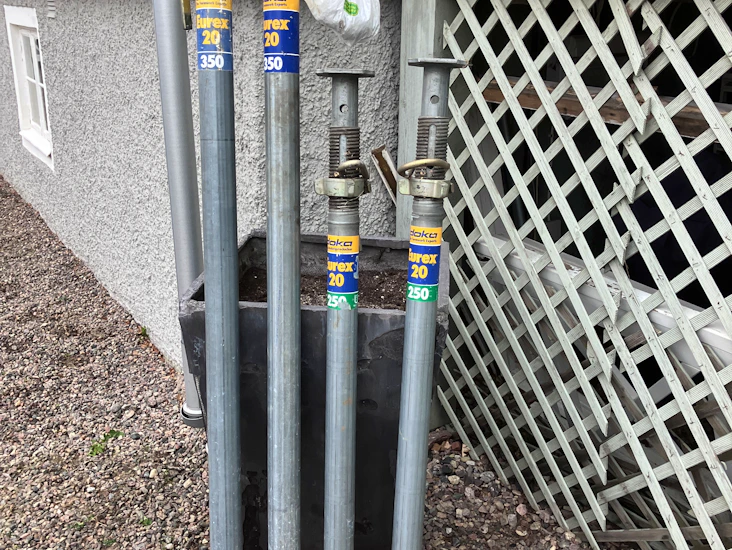 Justerbara stämp 4st (2x350cm + 2x250cm)