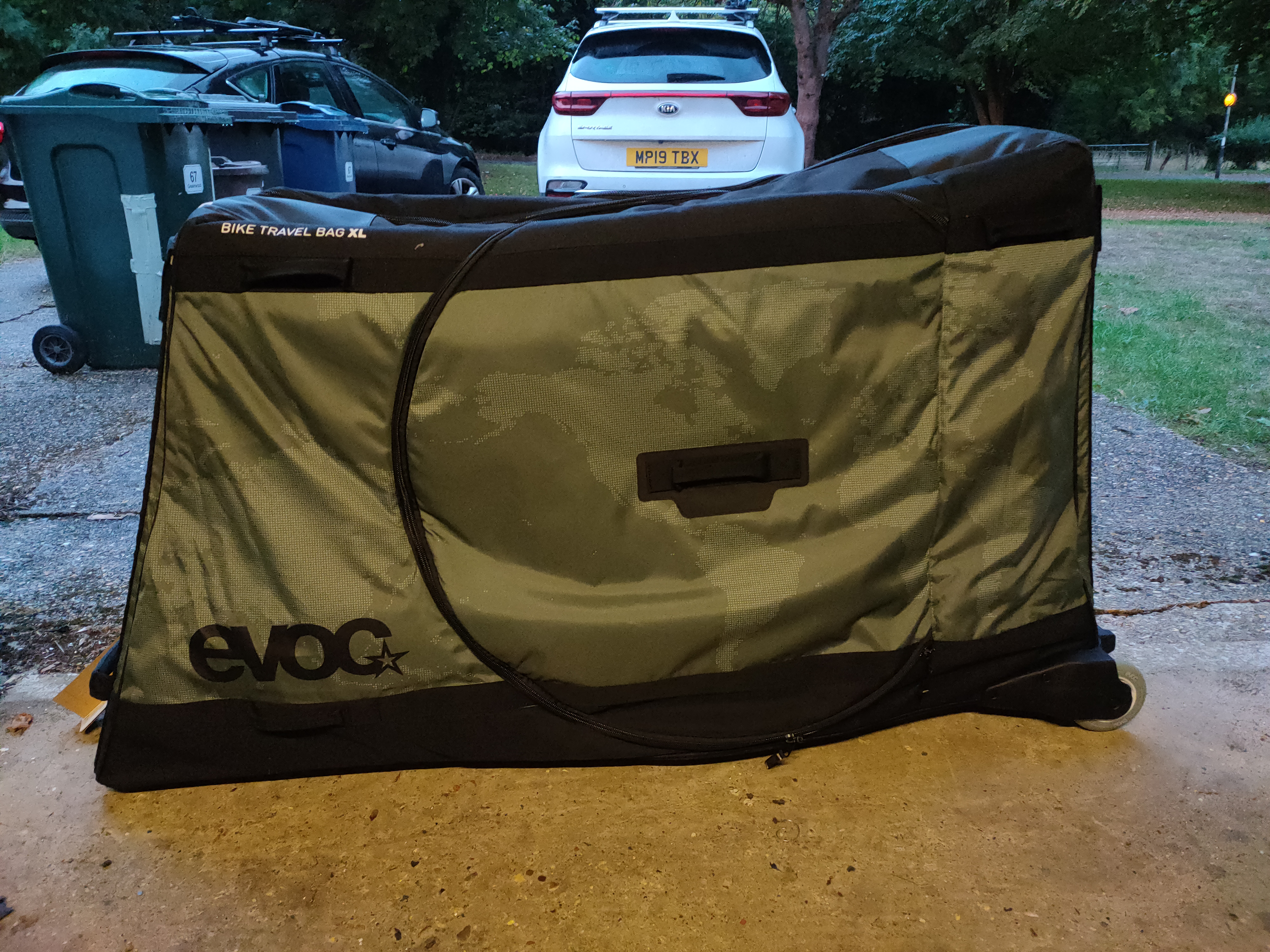 Evoc xl bike bag