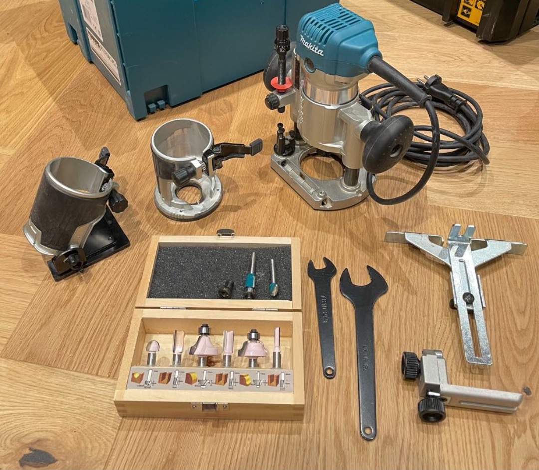 Makita multifres (rt0700cx5j)