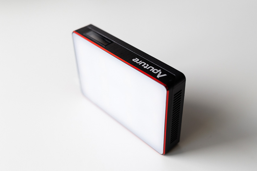 2x aputure mc