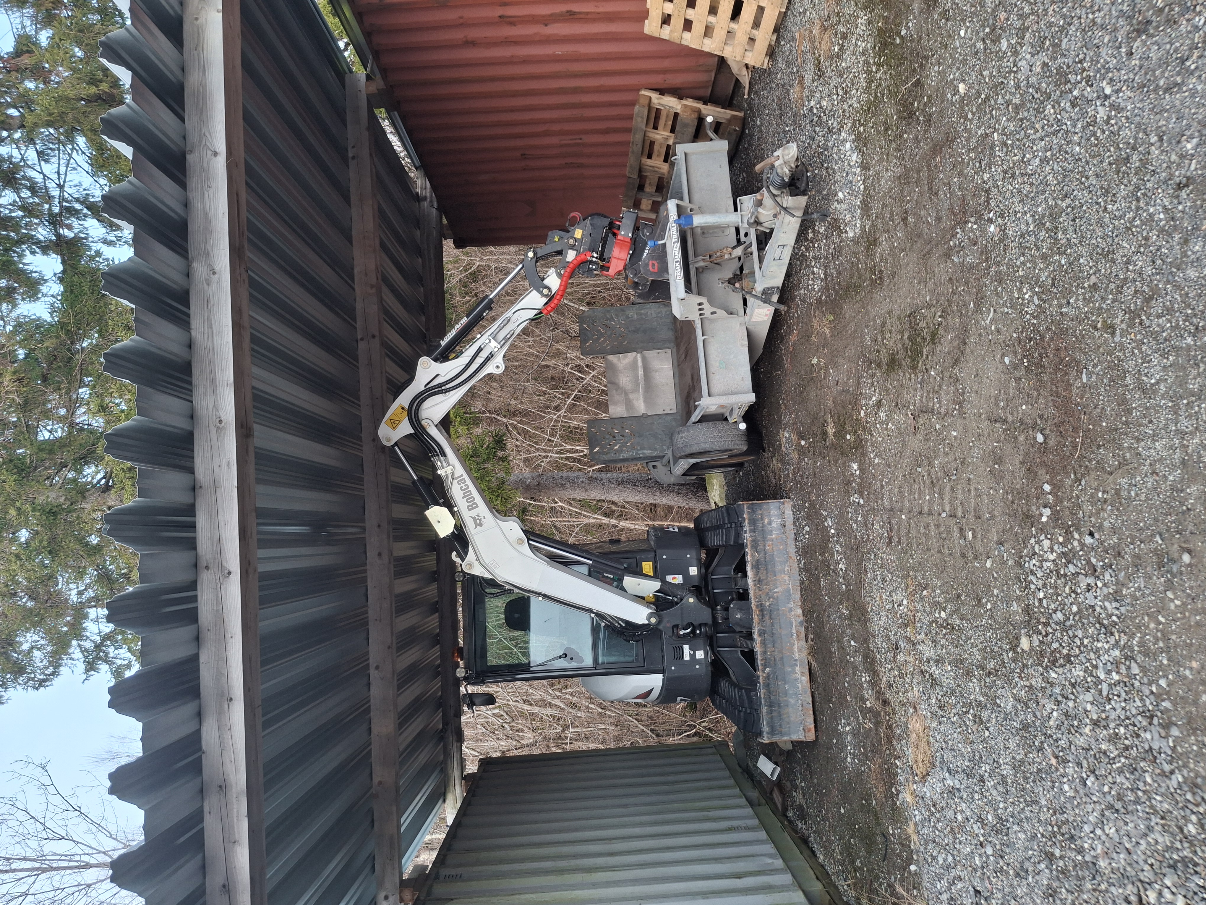 Bobcat minigraver 2,7 tonn med rotortilt 