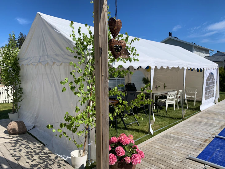 Partytält 4x8m