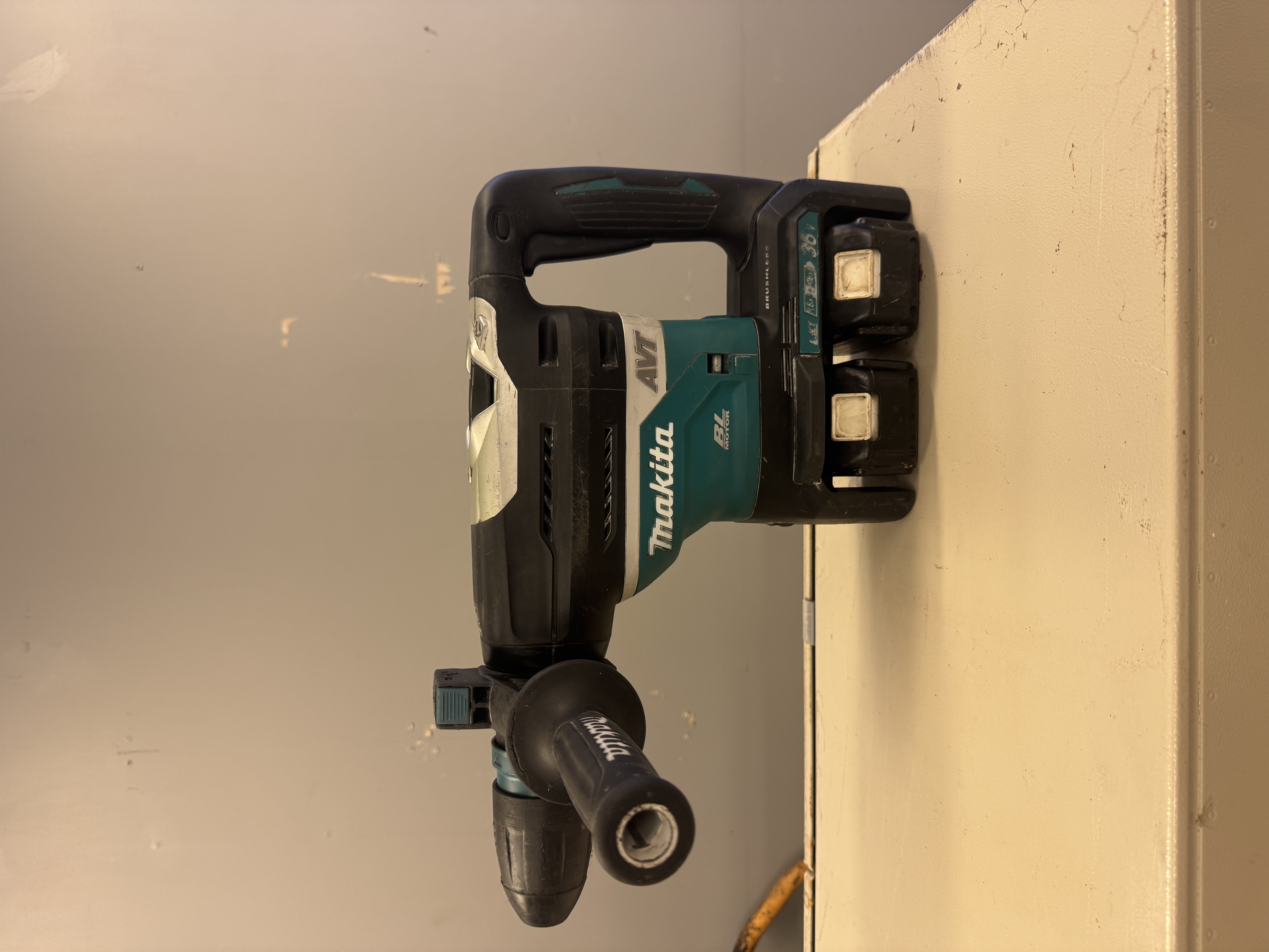 Makita borhammer dhr400