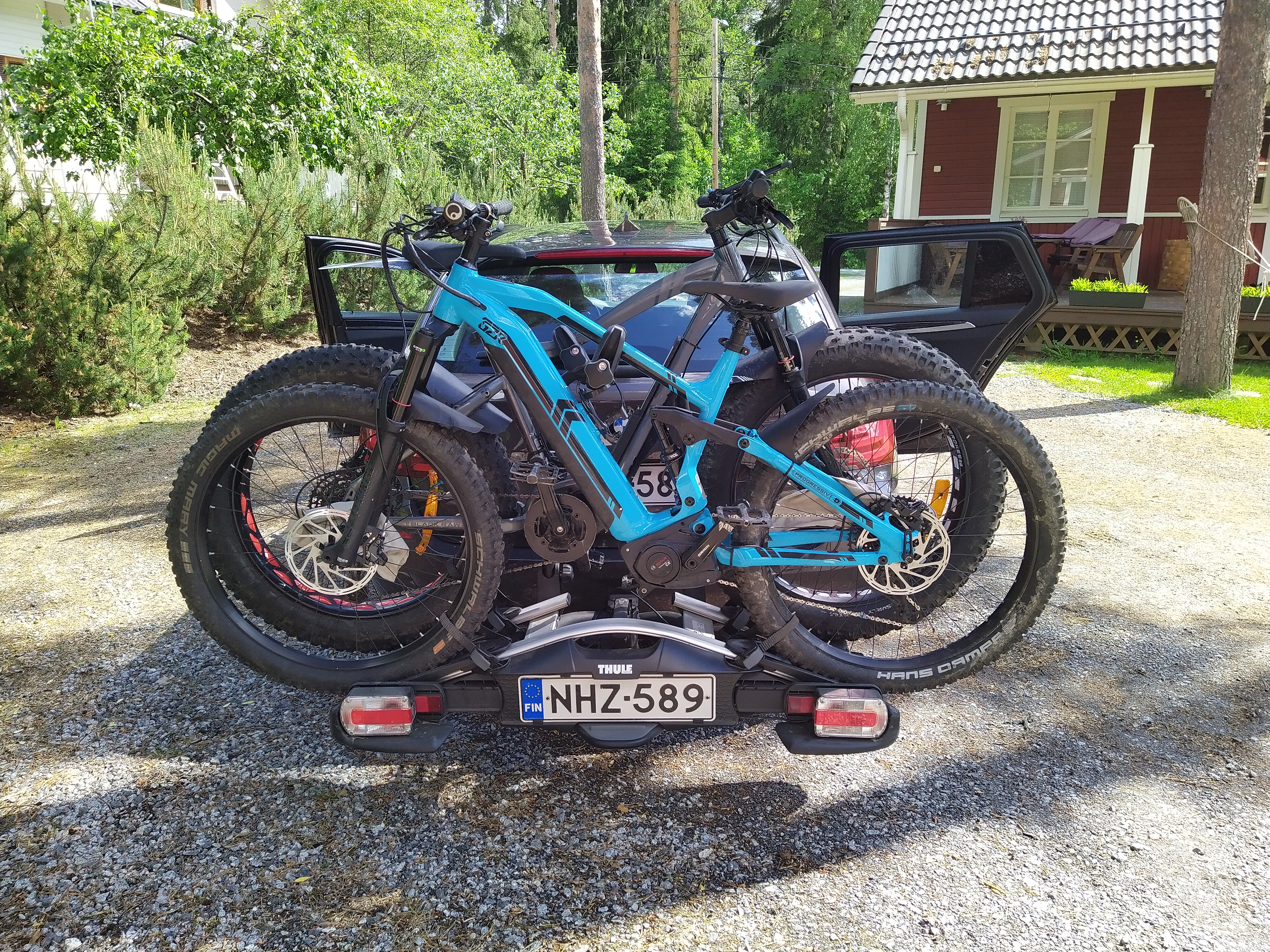 Thule velocompact 2 pyörälle