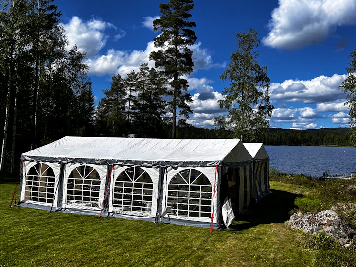 Partytält från 1-200 personer!
