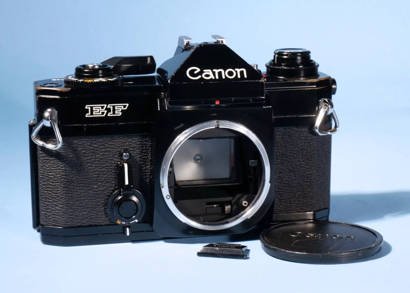 Canon ef slr - 35mm film camera (body)