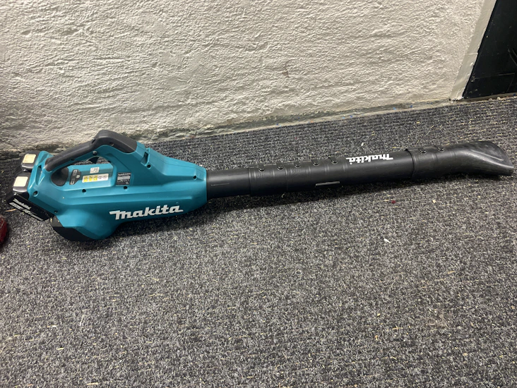 Lövblås makita