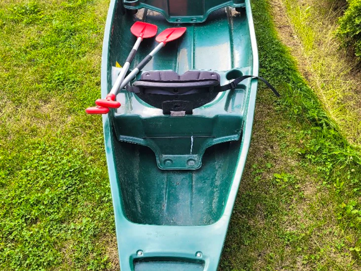 Ny kanadensare med ryggstöd