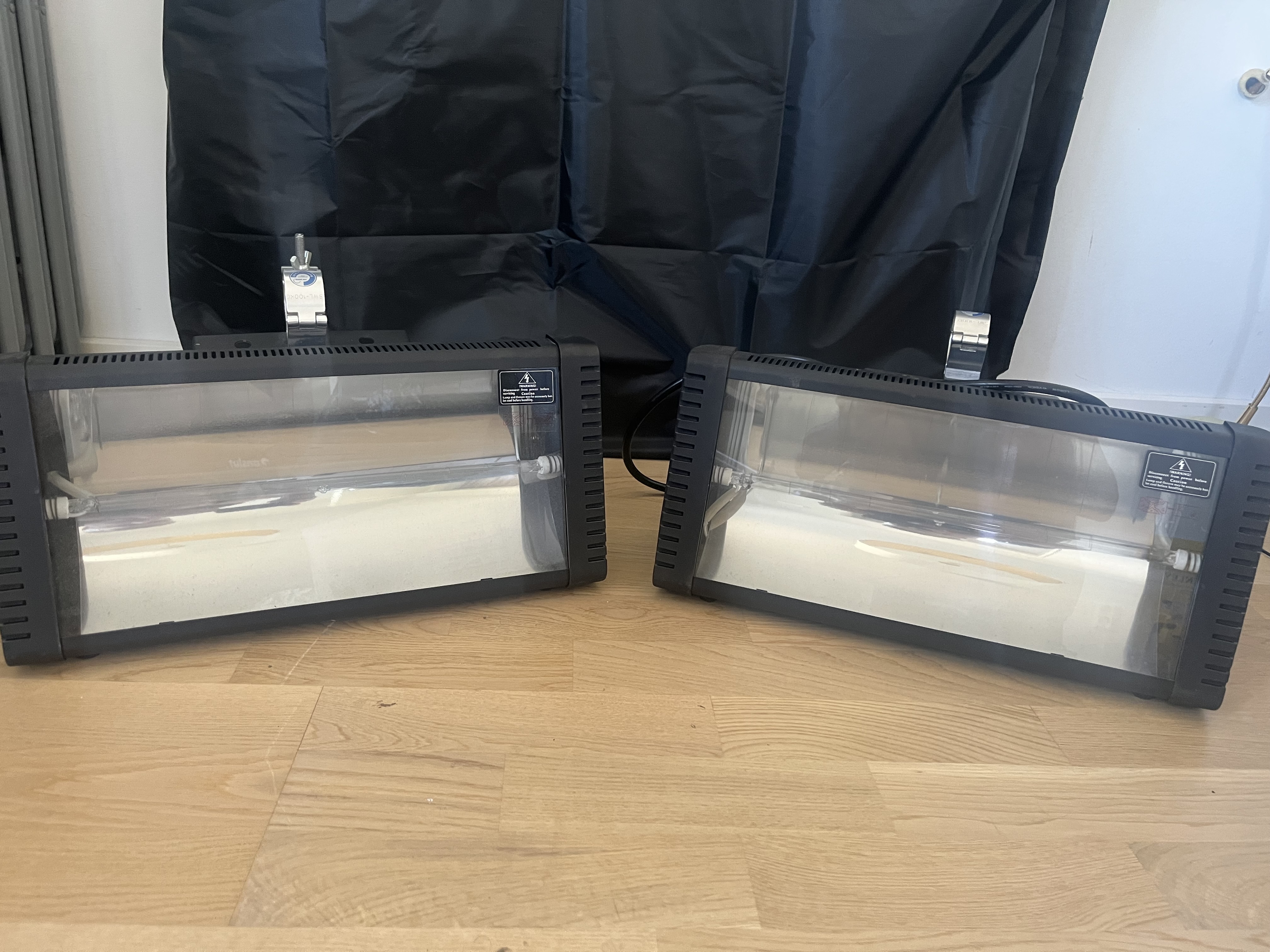 Festpaket ljus 2st stobe 1500w