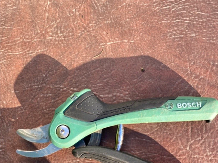 Batteridriven sekatör