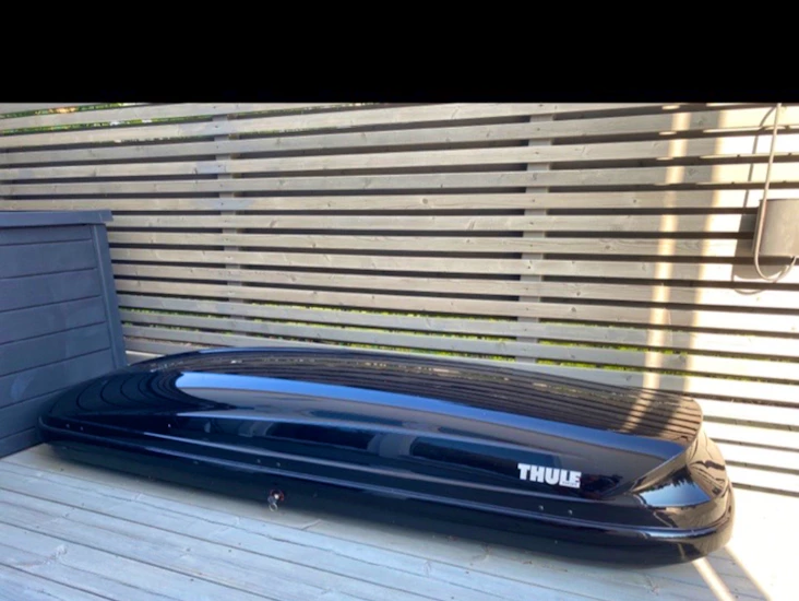 Thule takbox inkl fästen