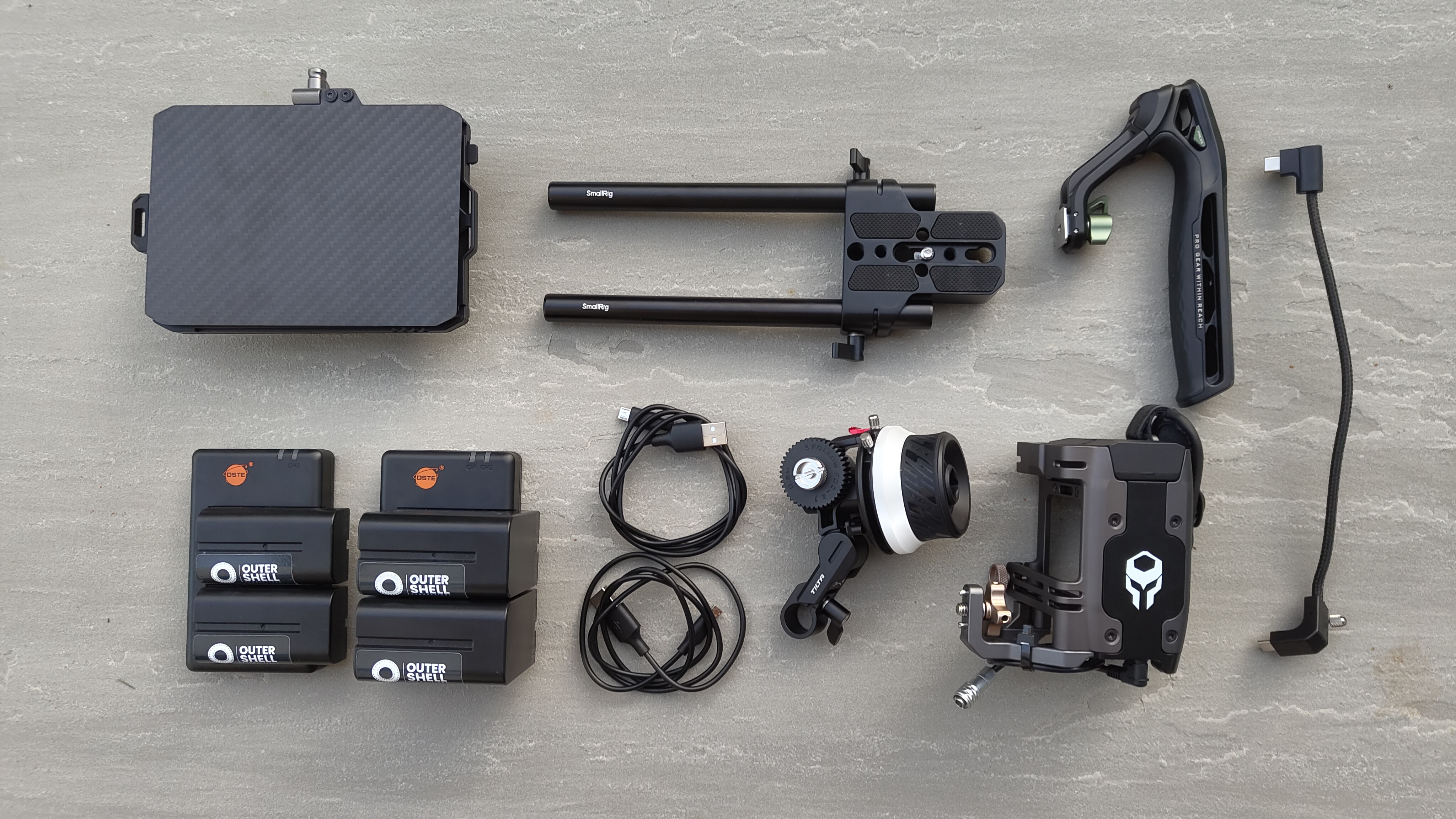Cinema camera essentials kit – matte box, rods, follow focus, bmpcc grip & power