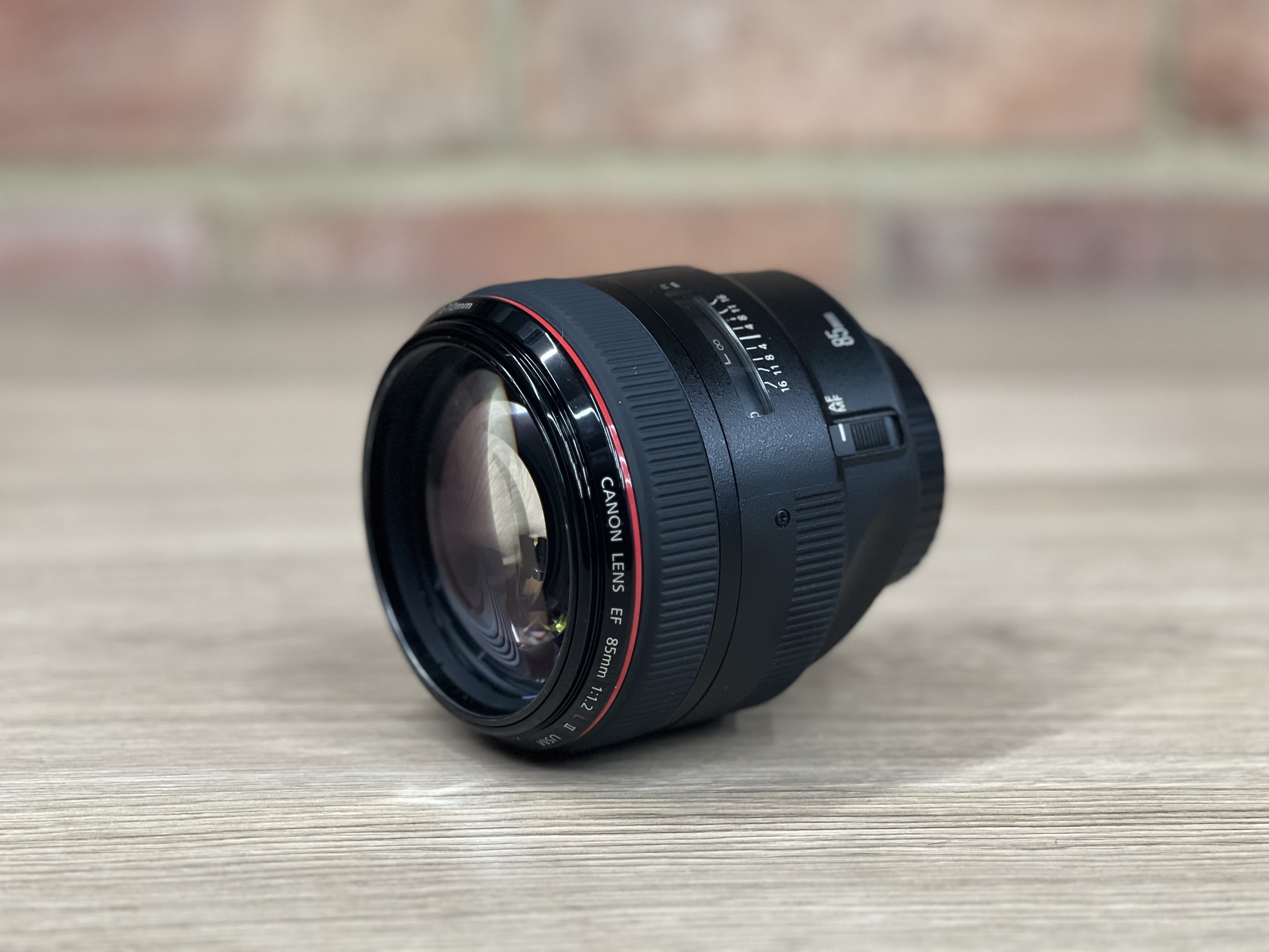 Canon ef 85mm f/1.2l ii usm
