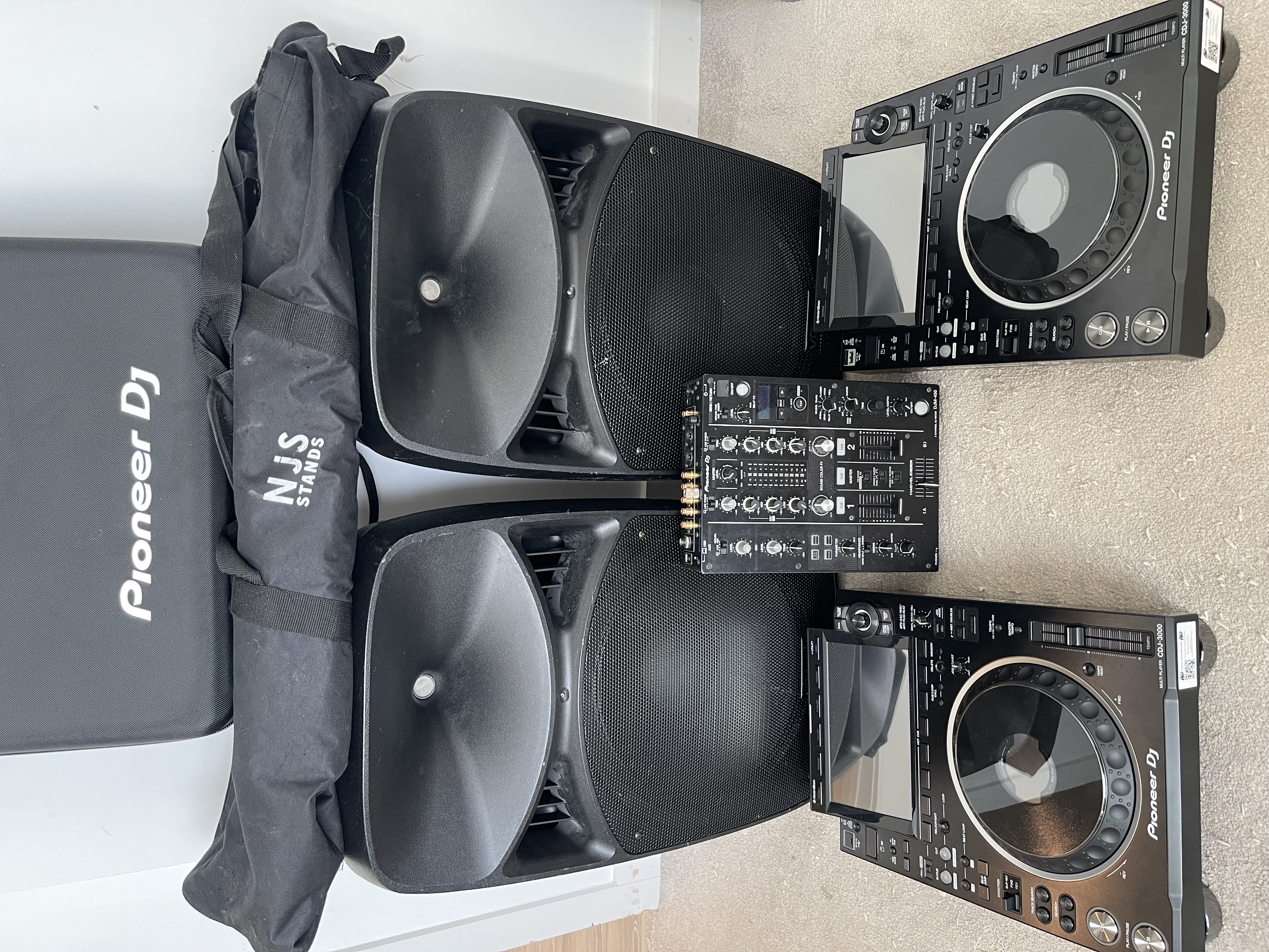 Cdj 3000s, mixer, 1kw pa speakers w/ stands