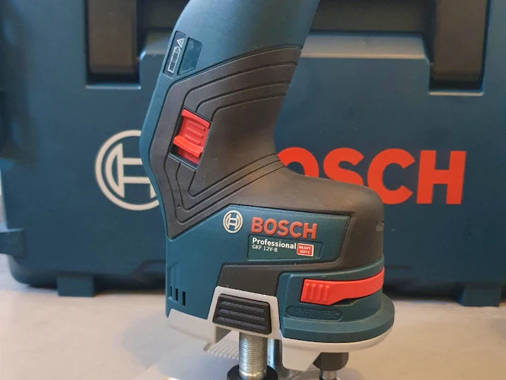 Bosch 12v kantfreser