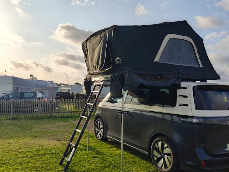 Taktält för hela familjen! 🚙 plats för 4a personer 🌲 wild land voyager pro 230