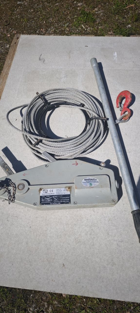 Rope pulling hoist 800 kg