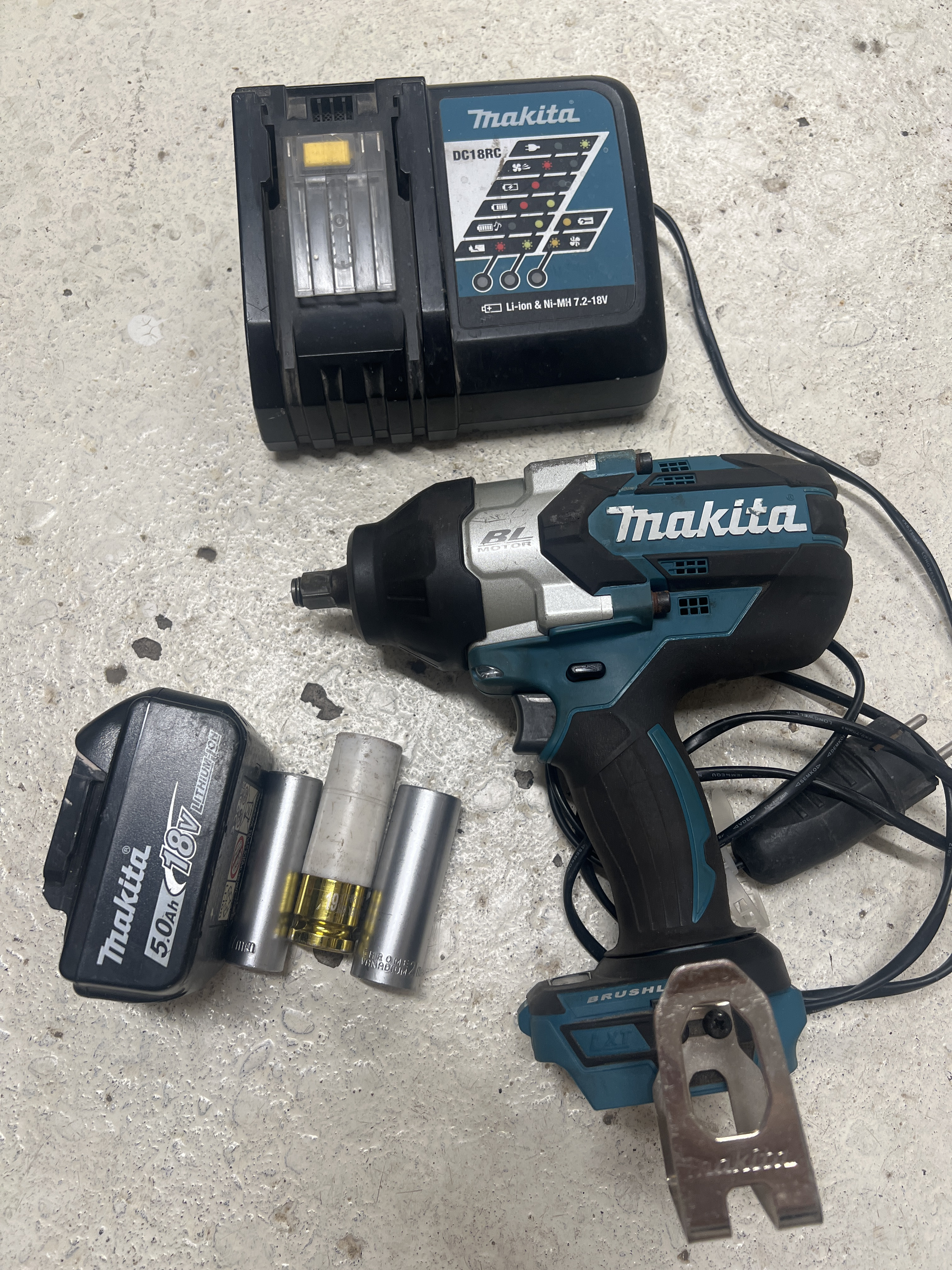 Makita mutterdragare dtw1002z 18v 1000nm
