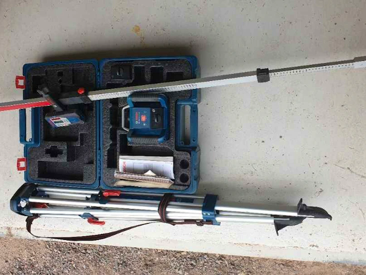 Rotationslaser bosch grl 400h med tillbehör