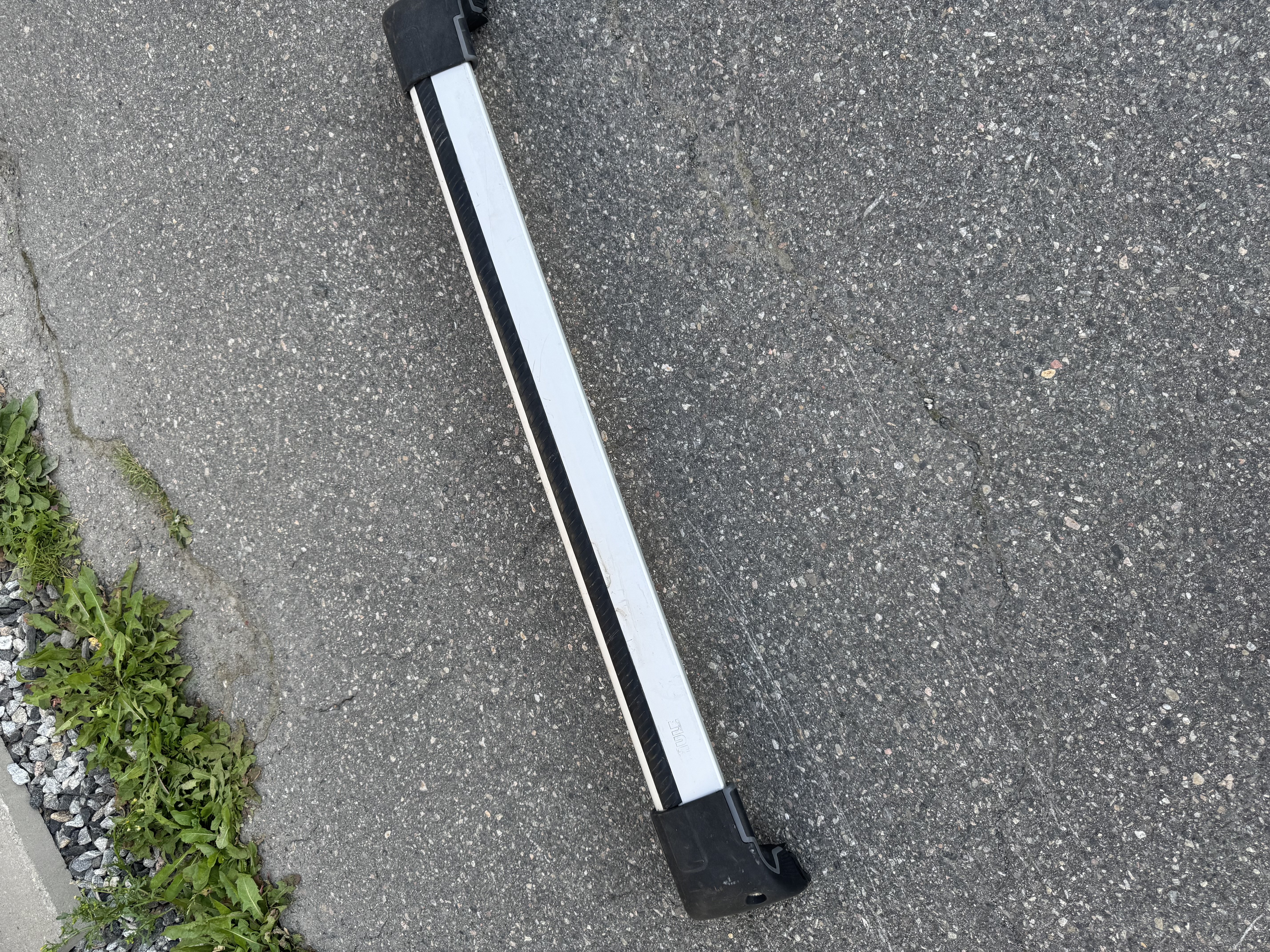 Thule takstativ leies ut