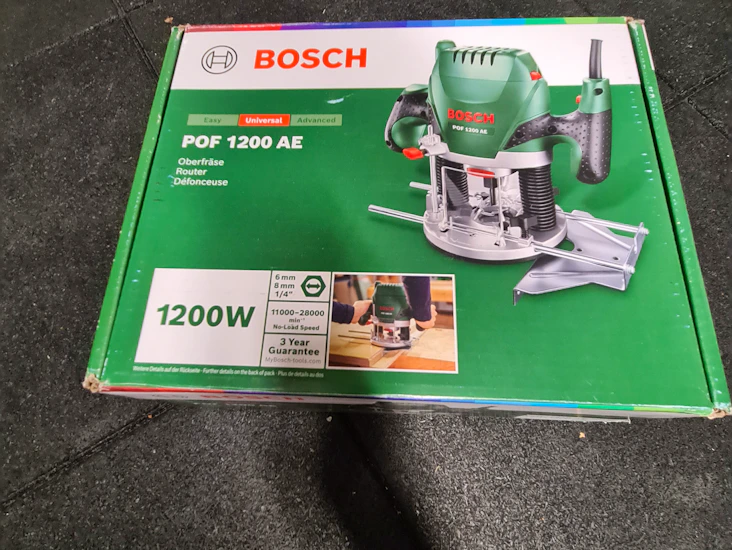 Bosch överhandsfräs