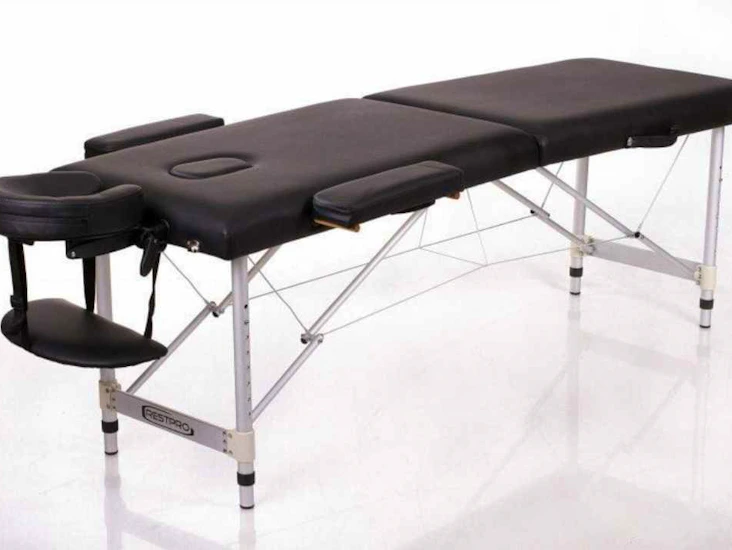 Foldable, portable massage table
