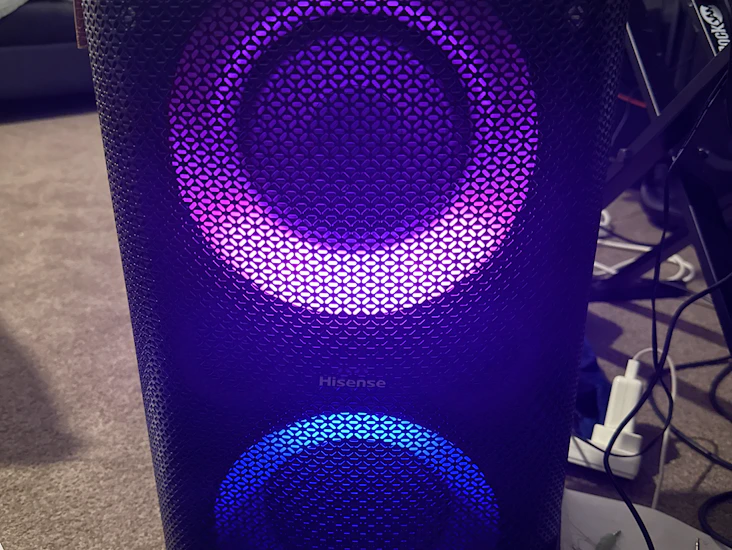 Hisense party speaker