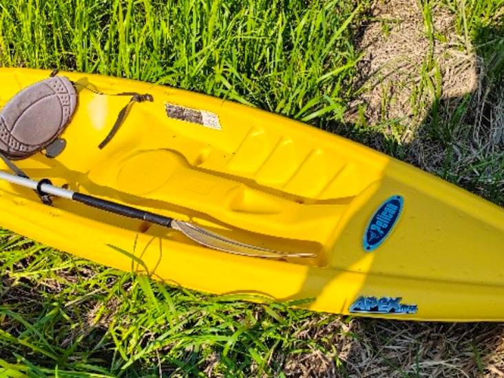 Pelican apex 100 avokanootti