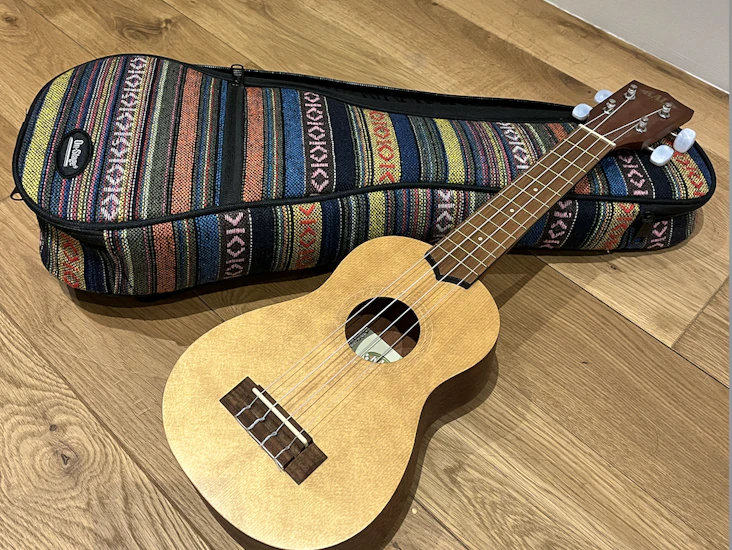 Standard ukulele- edinburgh