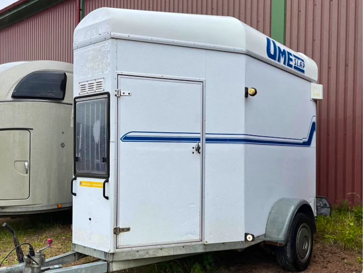 Hästtransport b-körkort