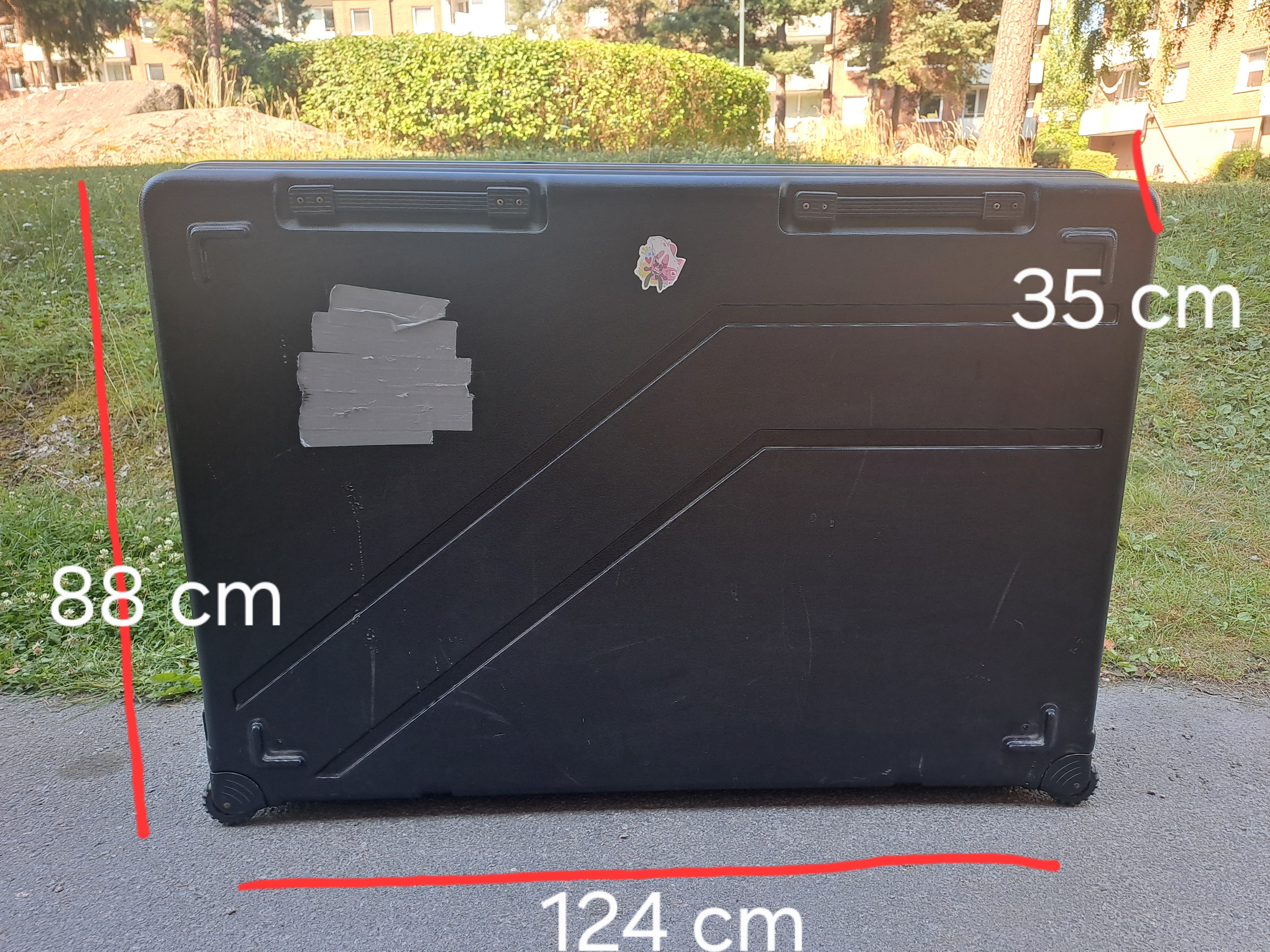 Hard shell bike case
