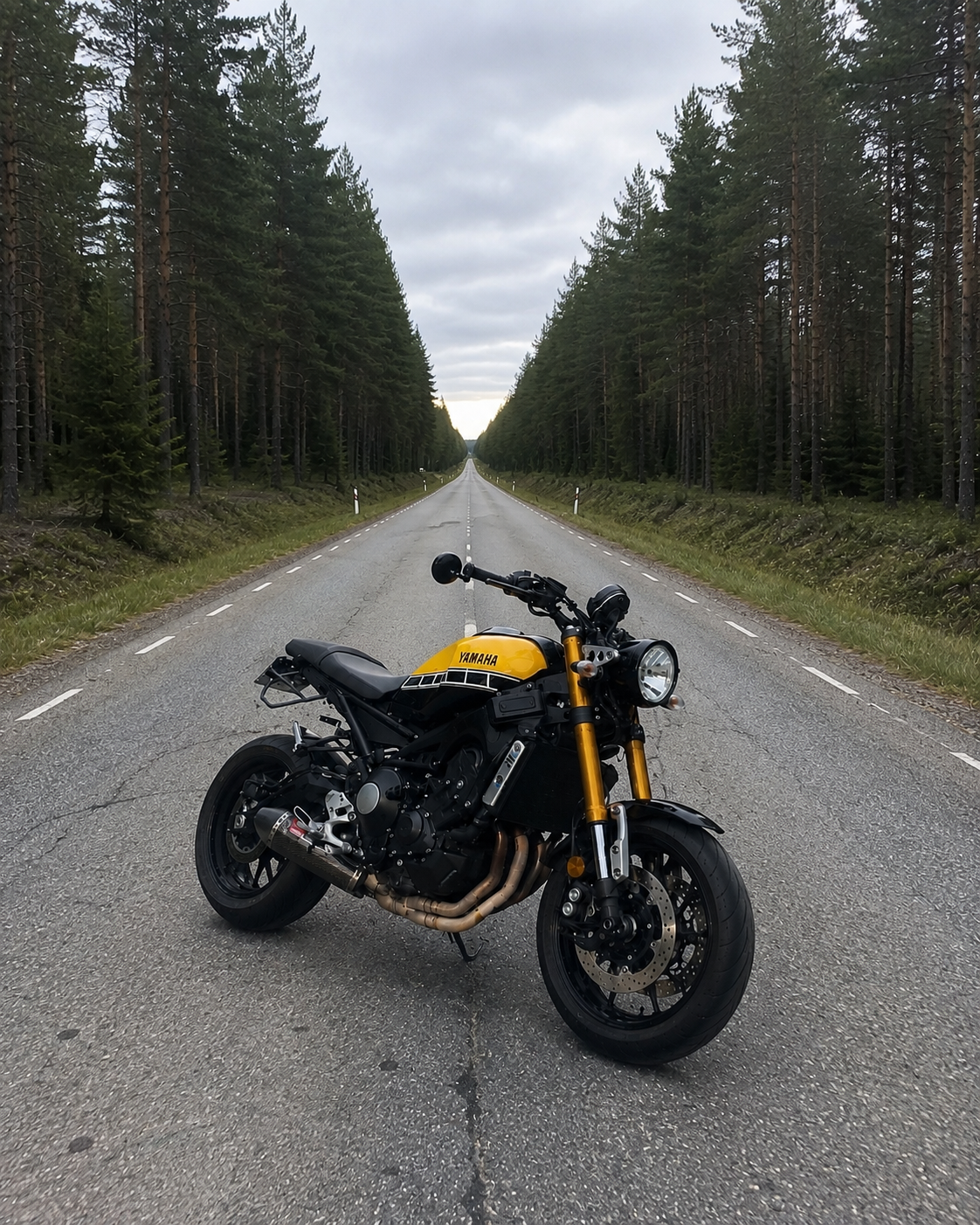 Yamaha xsr 900 (uppkörning/övningskörning motorcykel)