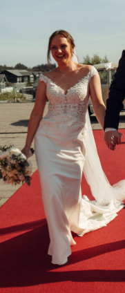 Nydelig og elegant brudekjole fra maggie sottero leies ut