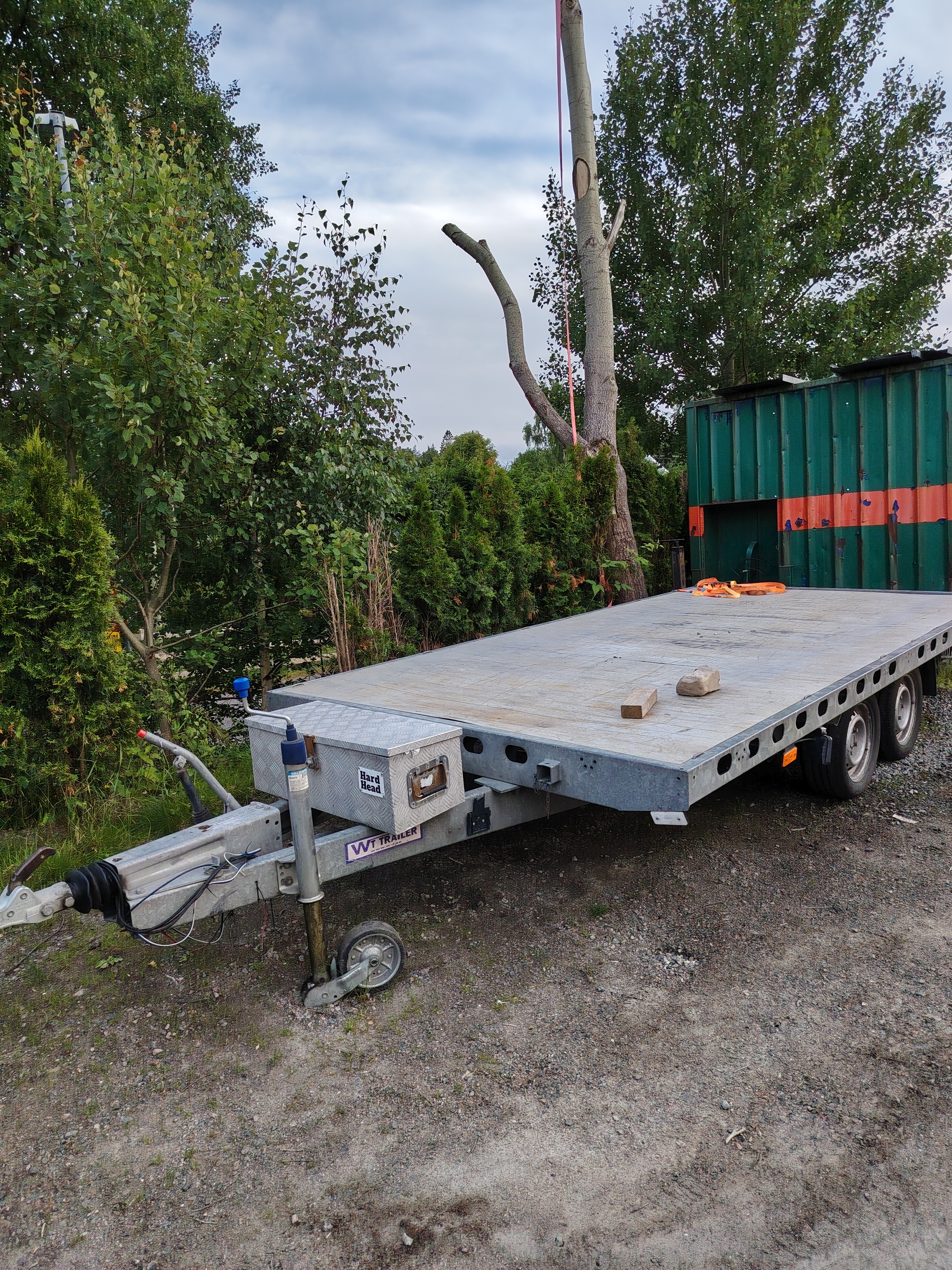 3.5ton multisläp / biltransport (lastvikt 2700kg)