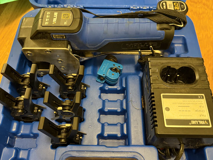 Flare verktyg för konining av kylrör