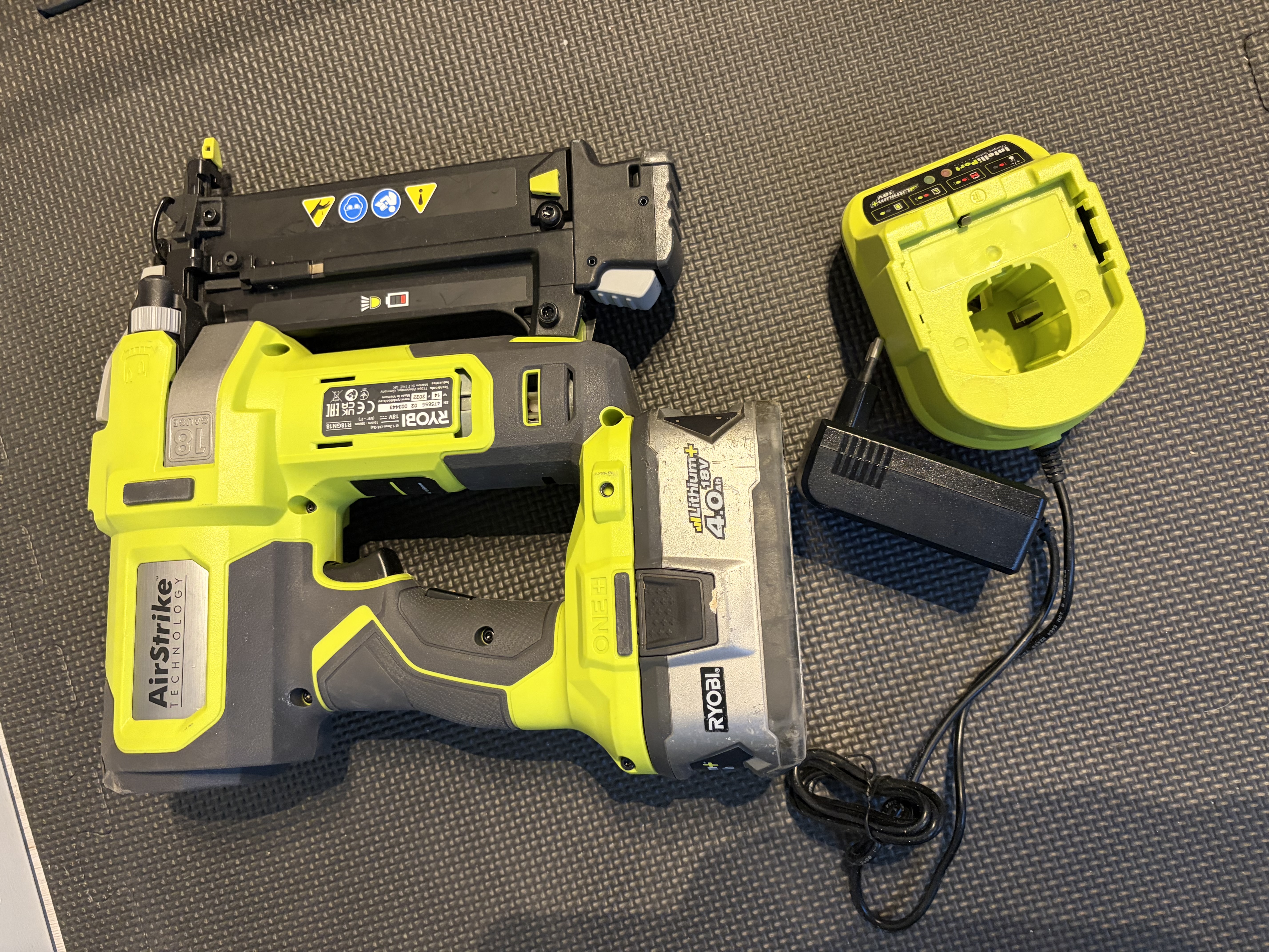 Batteridrevet ryobi dykkertpistol