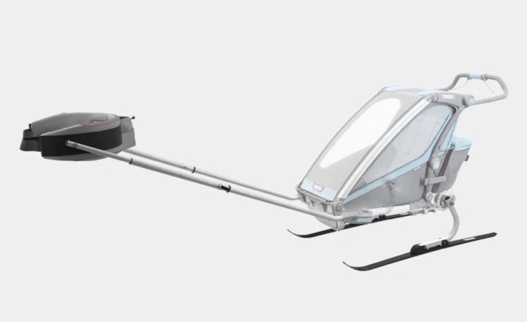 Thule chariot skiing kit