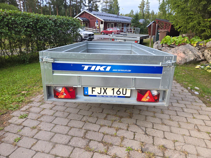 Tiki släpvagn