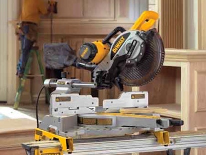 Dewalt Kapp Gjaersag () Dewalt Kapp Gjaersag