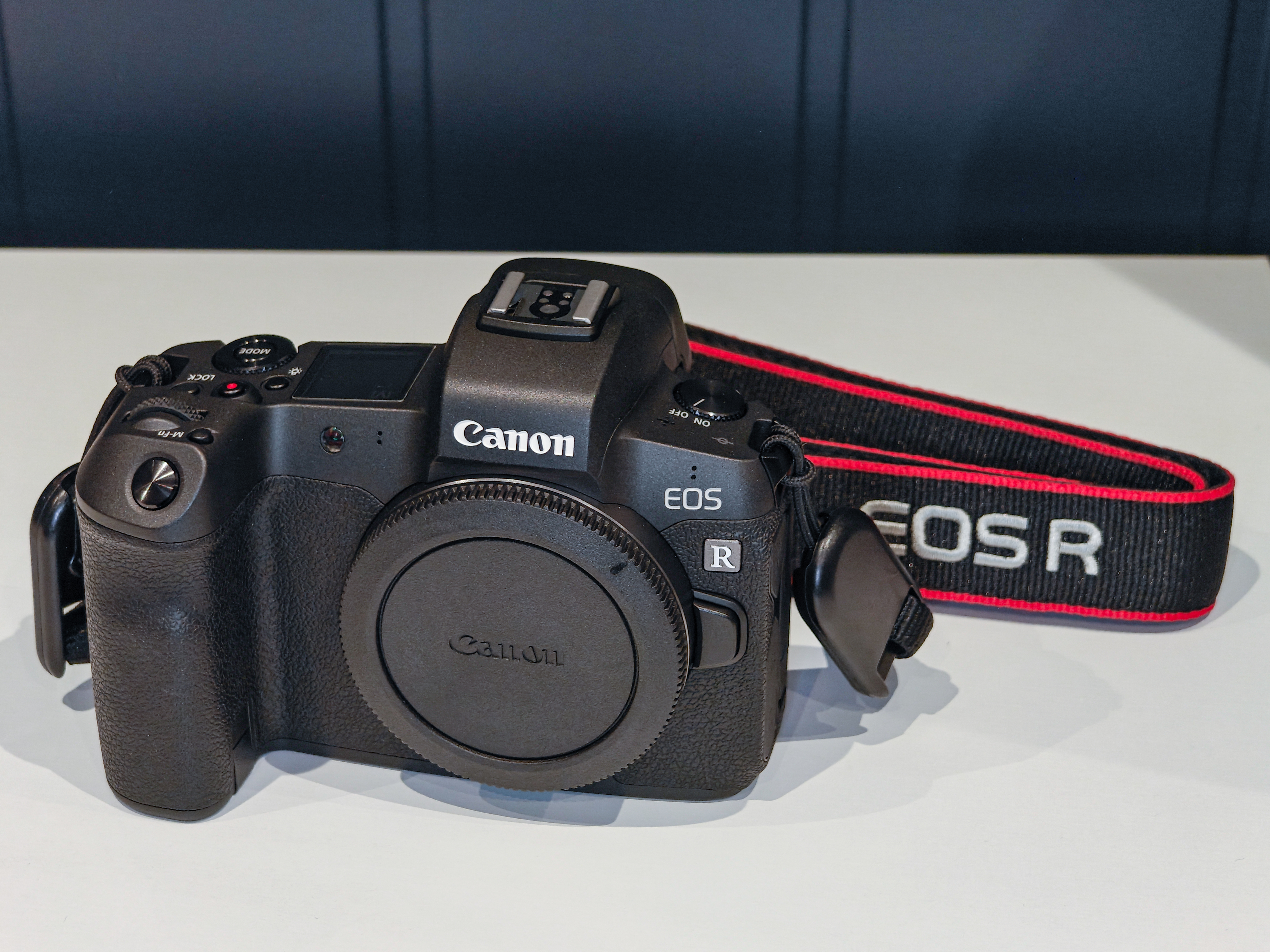 Canon eos r