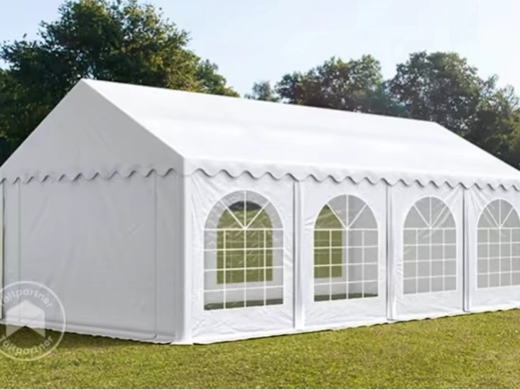 Partytält 8 meter långt 3 meter brett