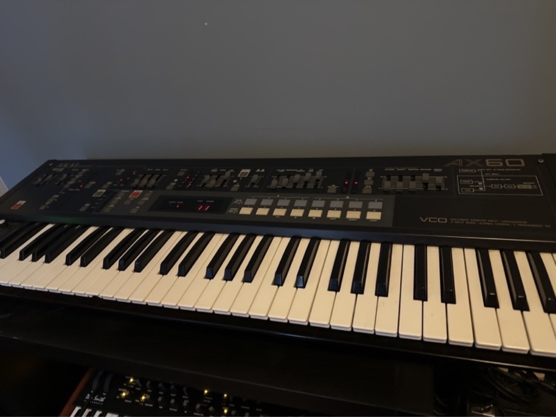 Akai ax60