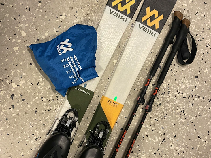 Topptursskidor med techbindning