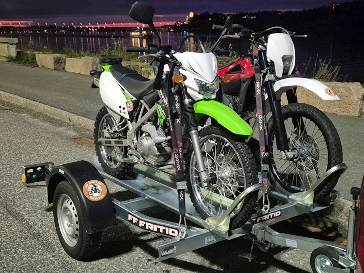 Mc släp för 1 eller 2 motorcyklar / mopeder