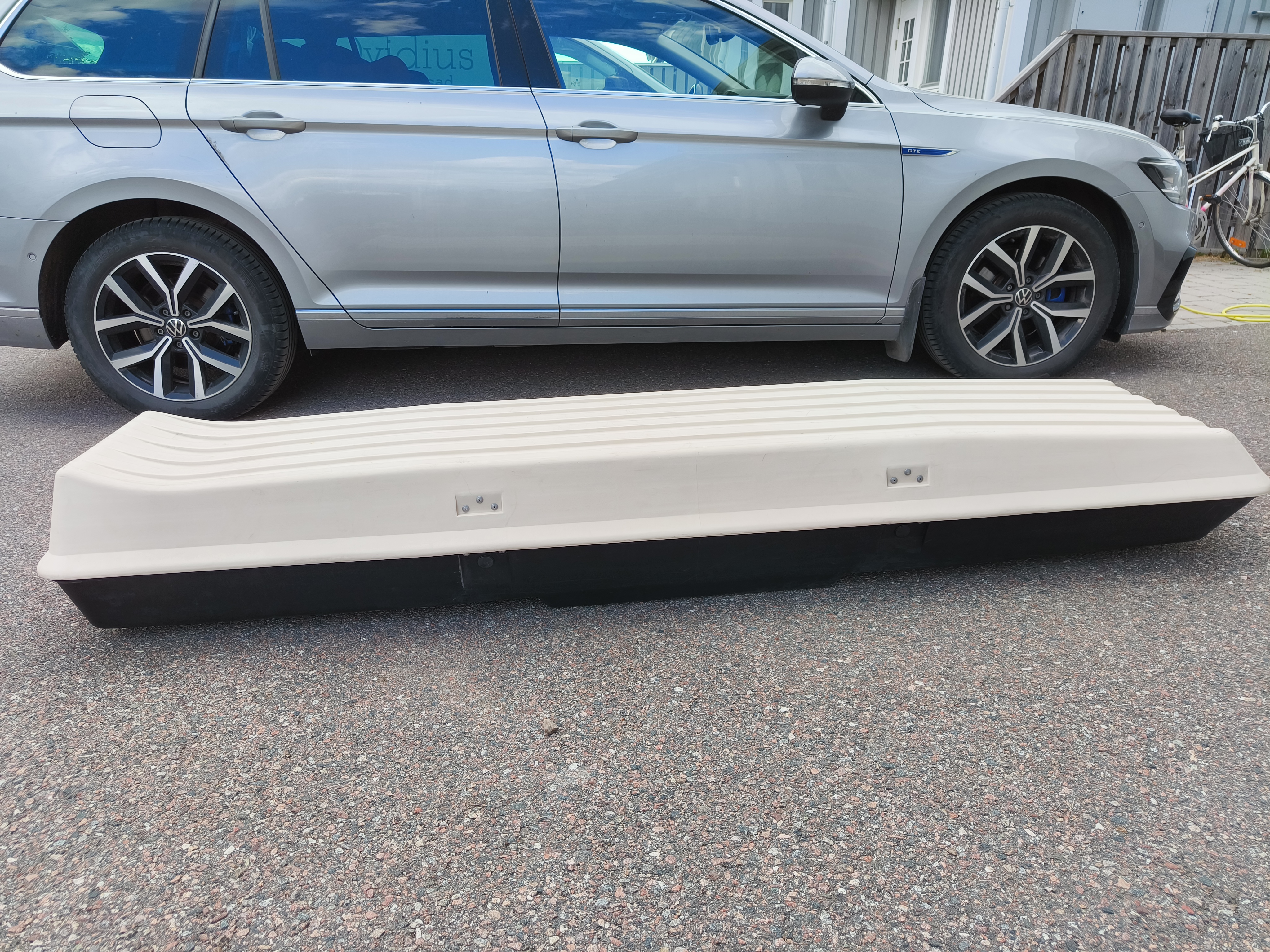 Takbox thule skiboks