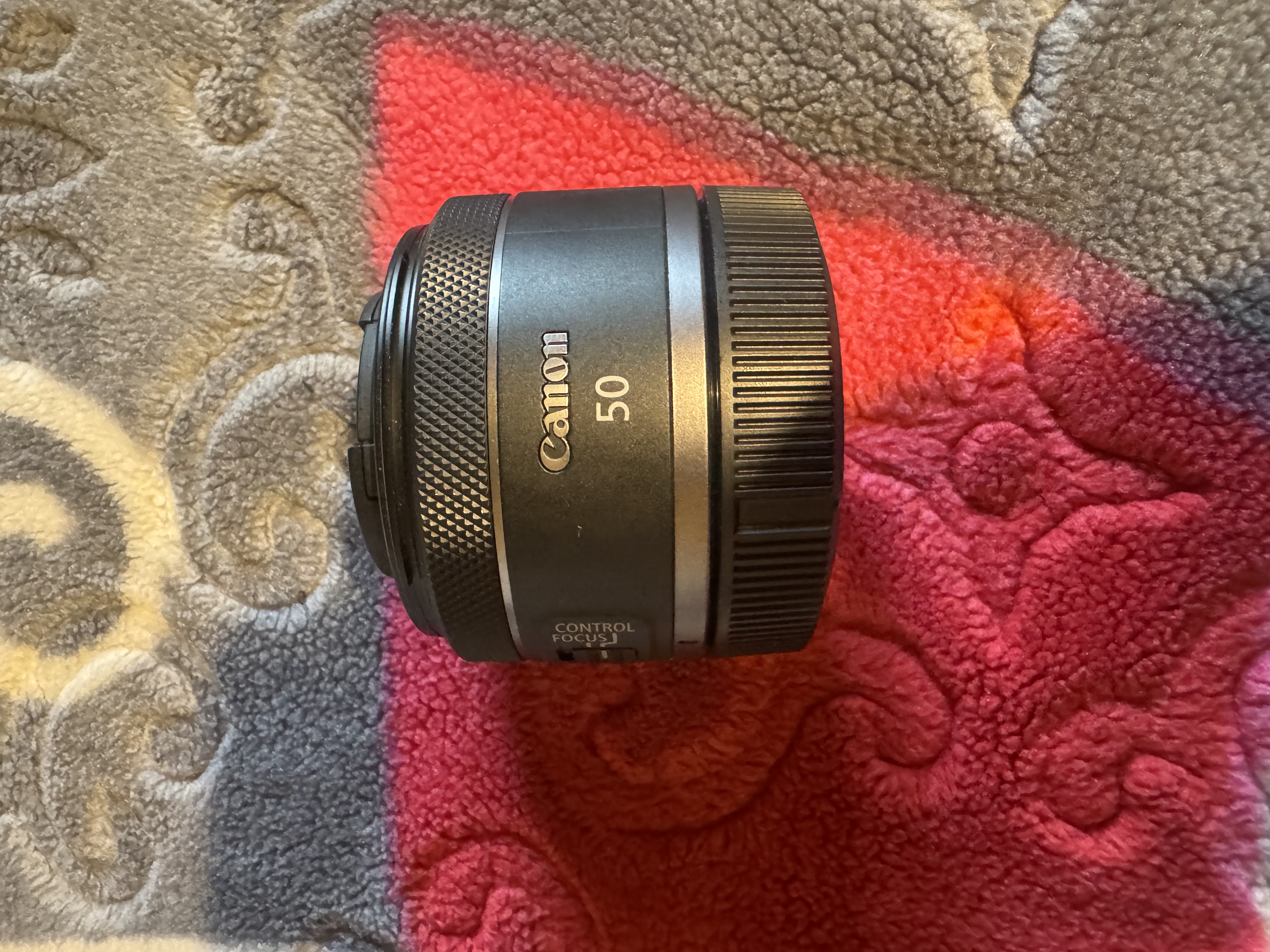 Canon rf 50mm f1.8 stm