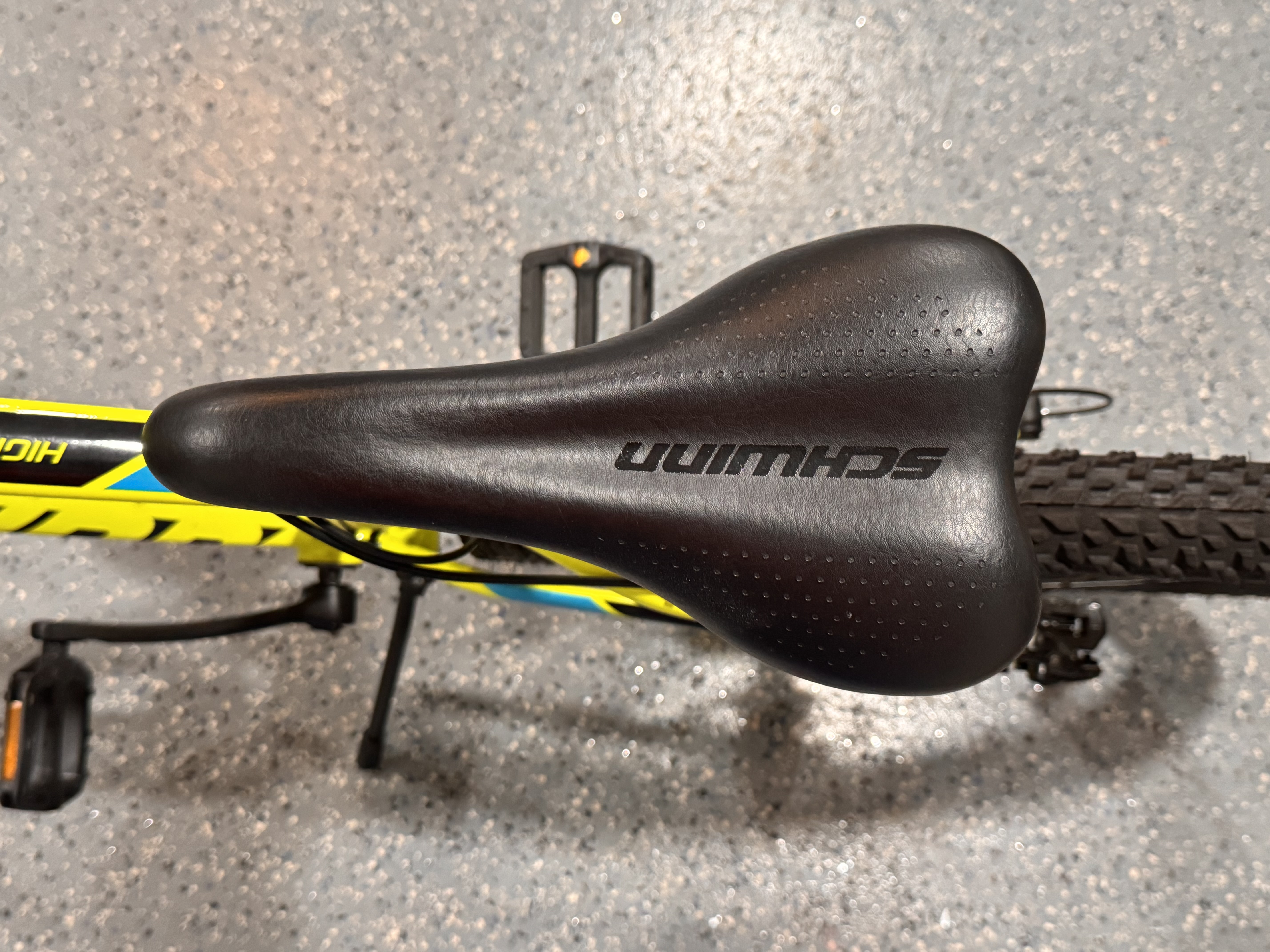 Road bike for rent- eco-friendly, well maintained and affordable 