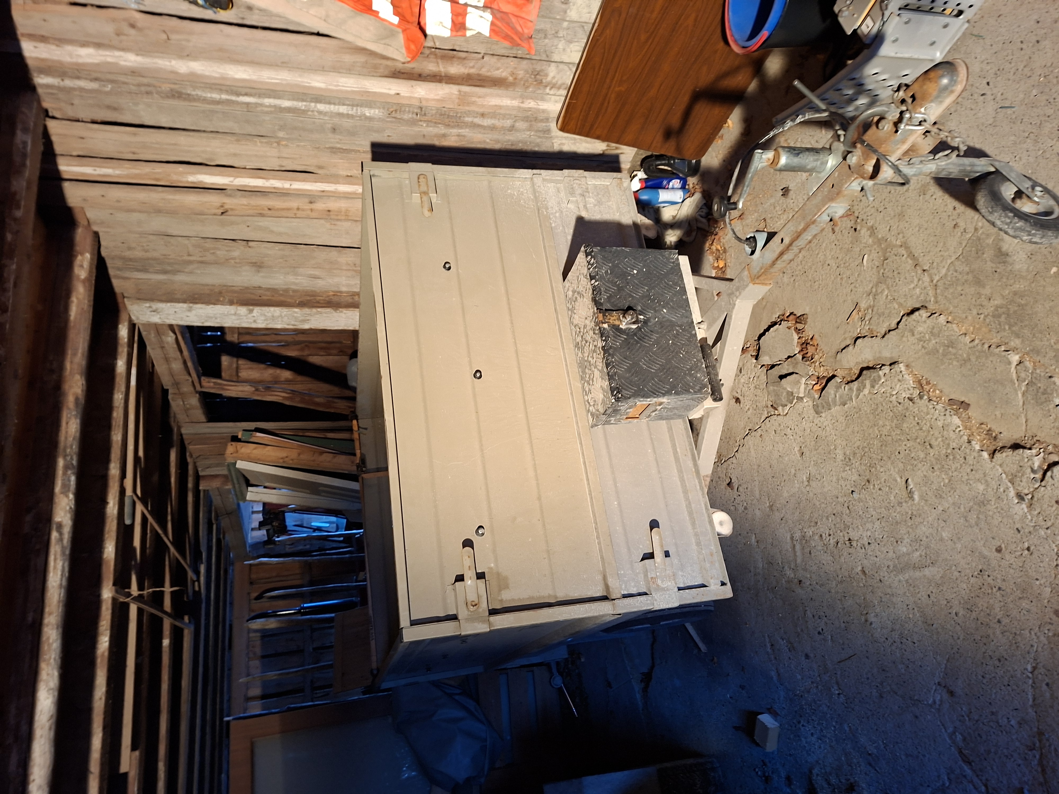 Duun henger leies ut