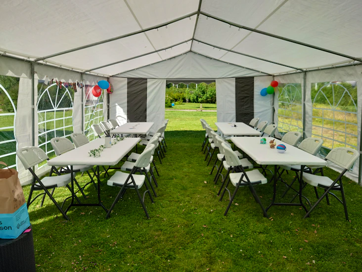 Bord och stolar (12st sittplatser) paket 1